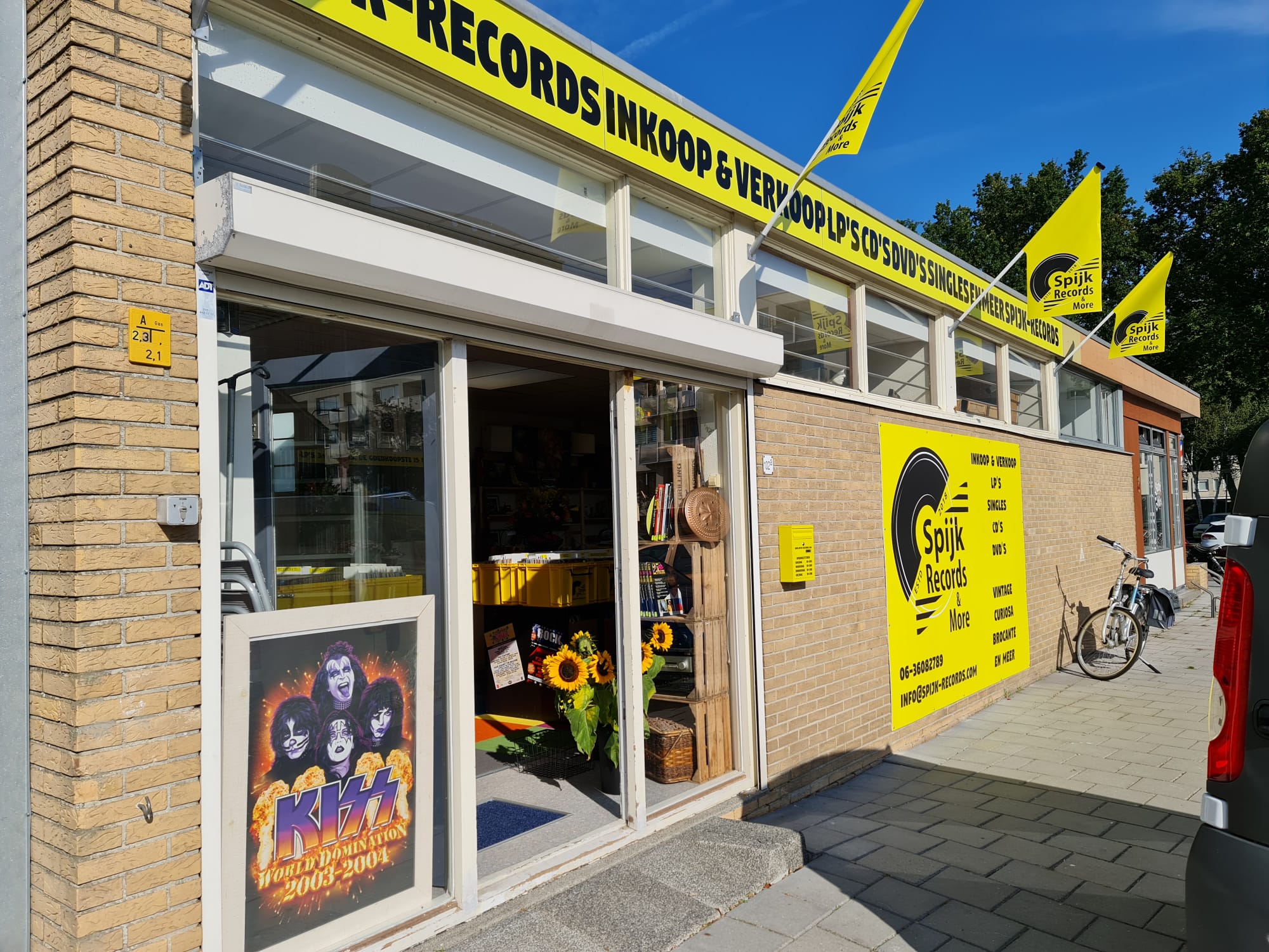 INKOOP EN VERKOOP VAN LP'S CD'S